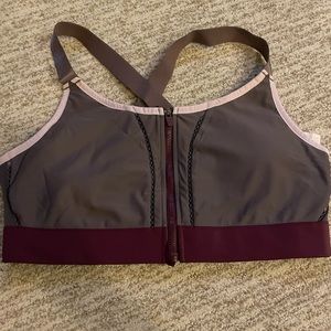 XL purple sports bra with zipper